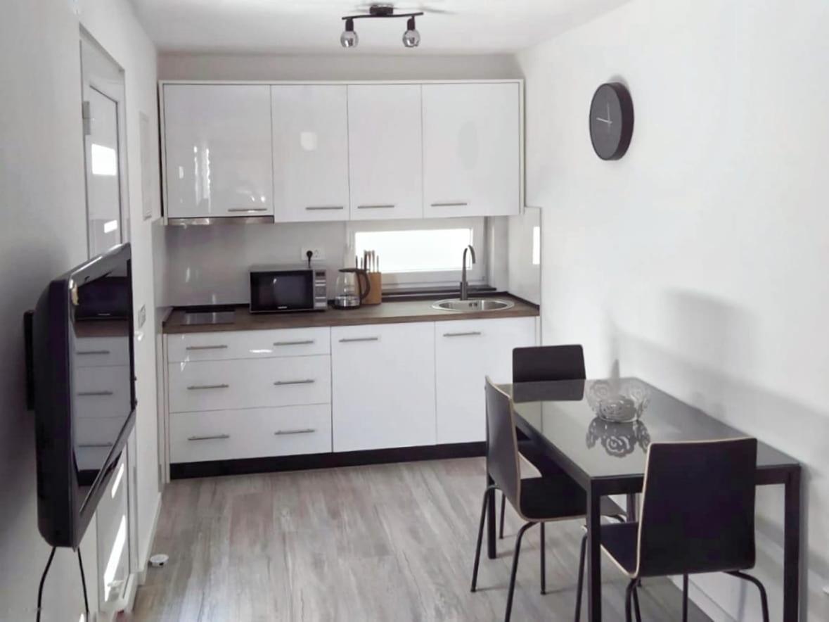 Apartmán Dora 2 *